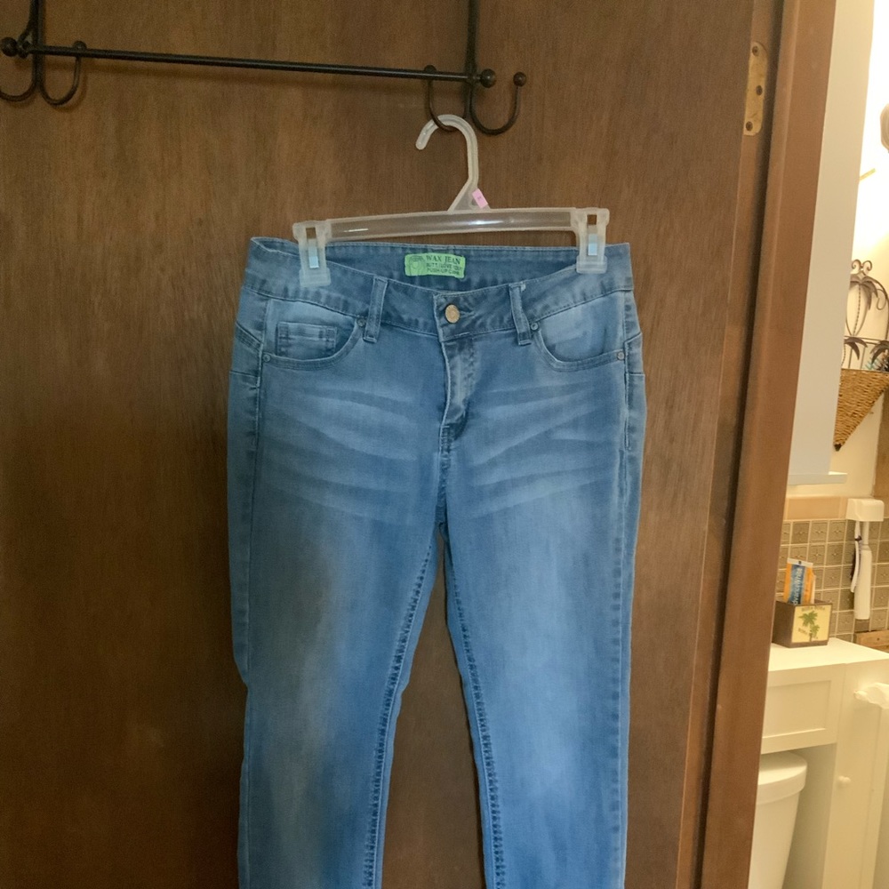 👖Wax “butt lifting 🆙” capris size 7 jrs 💓⤴️